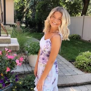 Meet your Posher, Keely